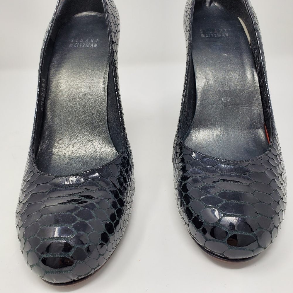 Stuart Weitzman black python round toe heels - Picture 9 of 11